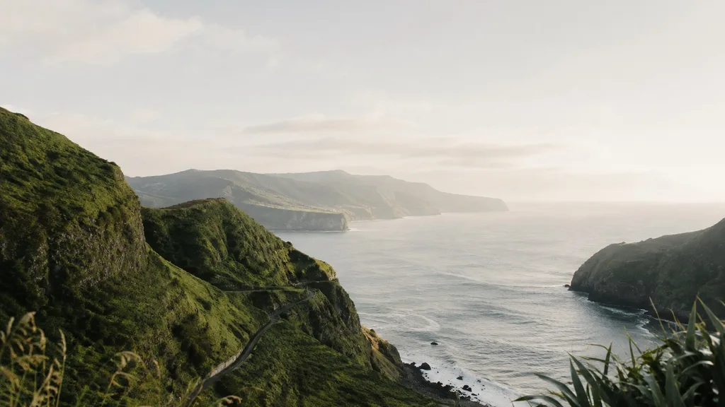 Roam - travel discovery site for lesser-known destinations